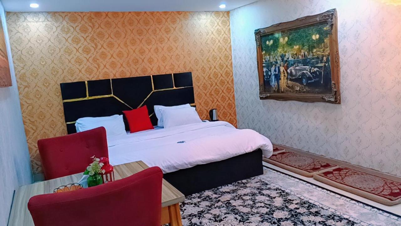Nuit De Paris Hotell Abuja Eksteriør bilde